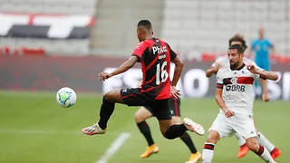 Dupla Atletiba bem na rodada; Coxa inteligente, Athletico dinâmico