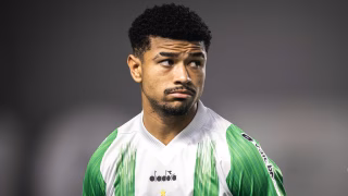 Destaque do Coritiba assume culpa por eliminação e se posiciona para a torcida