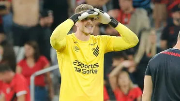 Em desvantagem na Libertadores, Athletico tem sequência nos pênaltis como trunfo