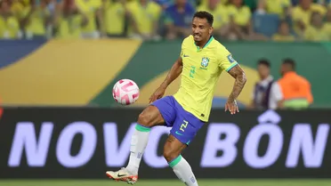 Danilo deve desfalcar Juventus por 20 dias após lesão sofrida em jogo do Brasil