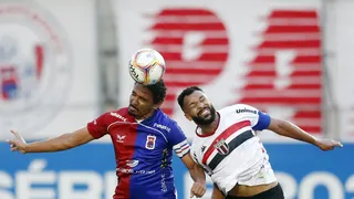 Paraná volta a contar com trio de titulares contra o CSA; veja provável time