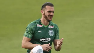 “Vergonhoso”, desabafa zagueiro Rhodolfo após nova derrota do Coritiba