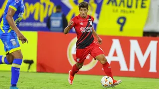 Nova promessa do Athletico tem multa de mais de R$ 300 milhões