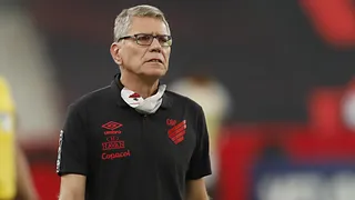 Vencer o Corinthians, já seria lucro para o Athletico?