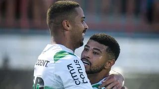 Coritiba: Em boa fase, “amuleto” de Mozart se isola na artilharia