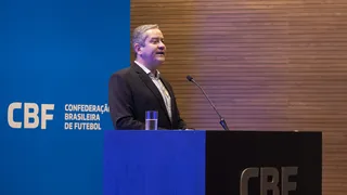 Futebol não vai parar. CBF e clubes decidem manter competições nacionais e estaduais