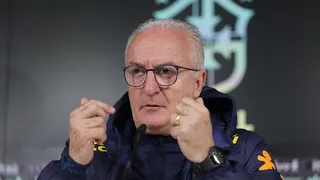 Balanço da seleção: Dorival aguarda Neymar e pede calma com jovem do Palmeiras