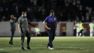 Paraná sofre a quarta derrota em cinco jogos e aumenta crise