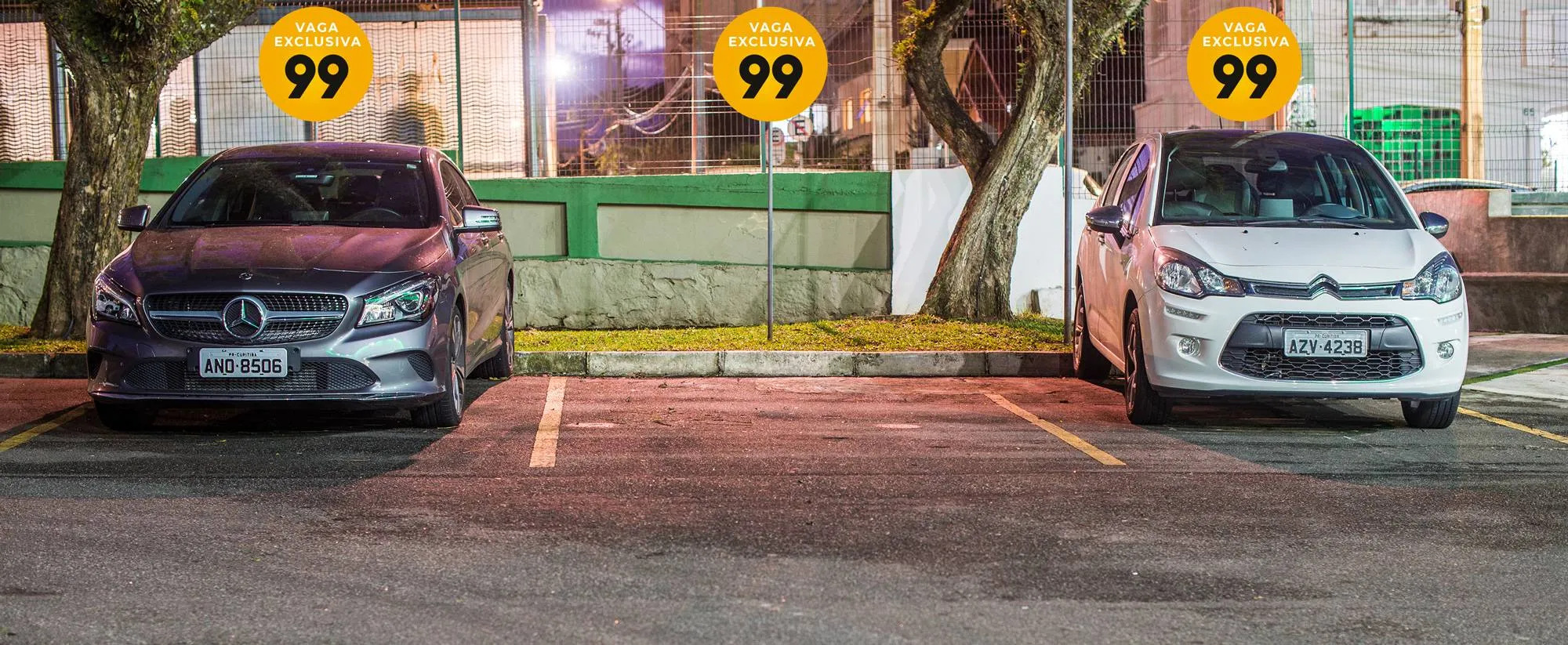Vagas exclusivas do aplicativo no Couto Pereira. Bolsão de estacionamento. 