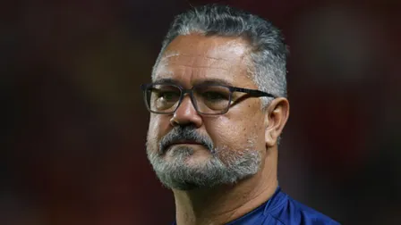 Rogério Micale não dá jeito em crise do Londrina na Série B