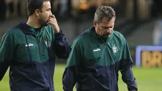 Técnico do Coritiba relata dificuldades em encontrar reforços: “Não é tão simples”