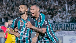Maringá reverte vantagem, elimina o Cascavel e enfrenta o Coritiba na semifinal
