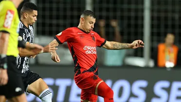 Jogadores reconhecem primeiro tempo ruim e cobram ofensividade no Athletico