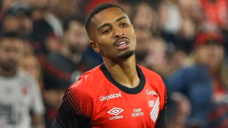 Athletico perde chance de colar no G4 e aumenta pressão para o clássico Atletiba