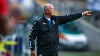 Athletico acerta com Felipão após demissão repentina de Carille