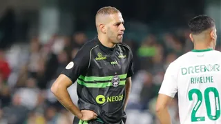 Slimani pode deixar o Coritiba? Veja como está a situação do atacante argelino