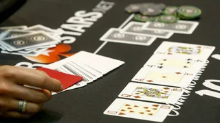 Jogo de azar? Saiba por que não é crime jogar poker