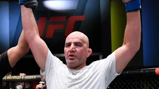 UFC adia disputa do cinturão dos meio-pesados; tem brasileiro na “parada”