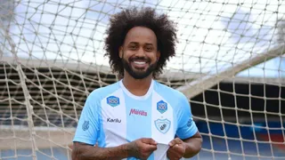 Rádio demite jornalistas após comentários racistas sobre meia do Londrina