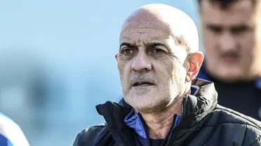 Time paranaense perde técnico Itamar Schülle após dois jogos na Série D