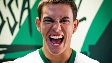 Coritiba fecha com joia do Santos até o fim da temporada