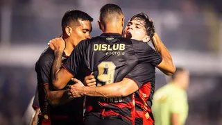 Coritiba fecha com reforço que já trabalhou com Mozart: “Clube gigante”