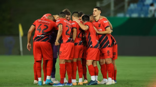 Foco no futebol, técnico ideal,  títulos no centenário e SAF: O que esperar do Athletico em 2024?