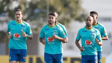 Seleção brasileira precisa melhorar muito para recuperar o prestígio