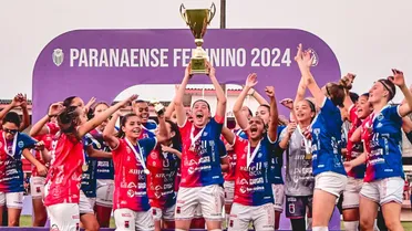 Paraná Clube vai na contramão do Athletico e investe no futebol feminino