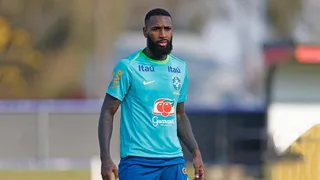 Gerson celebra volta à seleção e relembra problema de saúde: “Poderia não jogar mais”