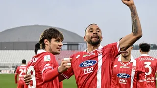 Volante revelado no Athletico conquista acesso na Itália