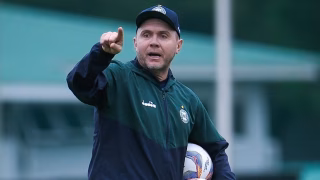 Coritiba acerta renovação de peça importante na Série B