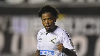 Com final de Libertadores, CBF adia jogos de Santos e Palmeiras no Brasileirão