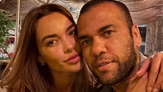 Joana Sanz recebe ofensas e ameaças após alfinetada em Daniel Alves