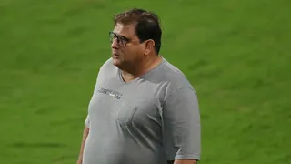 Guto Ferreira assume o comando técnico do Coritiba