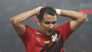 Inacreditável! Athletico dá vexame contra o Bragantino e corre risco de rebaixamento