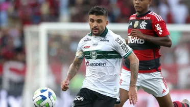 Ex-Coritiba negocia com clube da Libertadores