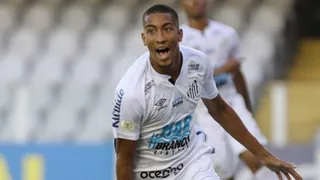 Narrador chama atleta do Santos de “crioulinho” e “cidadão de cor”; veja o vídeo