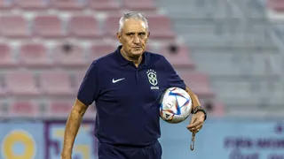 Tite admite que usar reservas contra Camarões é um risco