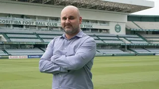 Coritiba apresenta novo gerente de captação