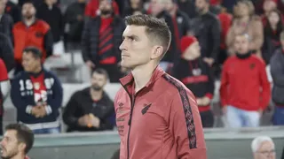 Varini fala sobre chegada de Autuori e avalia vantagem na Copa do Brasil