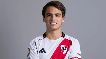 Ex-Athletico e promessa do River Plate rompe ligamento do joelho pela segunda vez