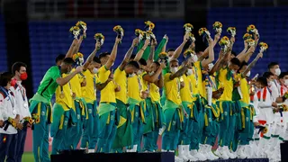 Com vitória no futebol, Brasil iguala o recorde de ouros em uma mesma olimpíada