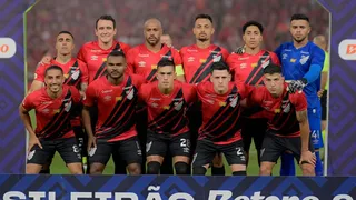 Athletico toma decisão sobre dupla líder do elenco