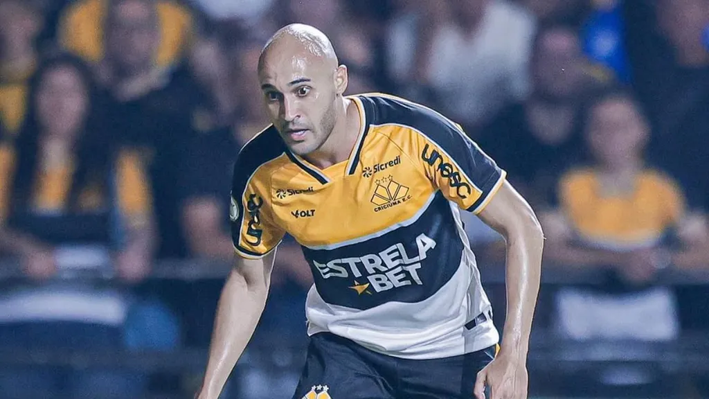 dudu-lateral-criciuma