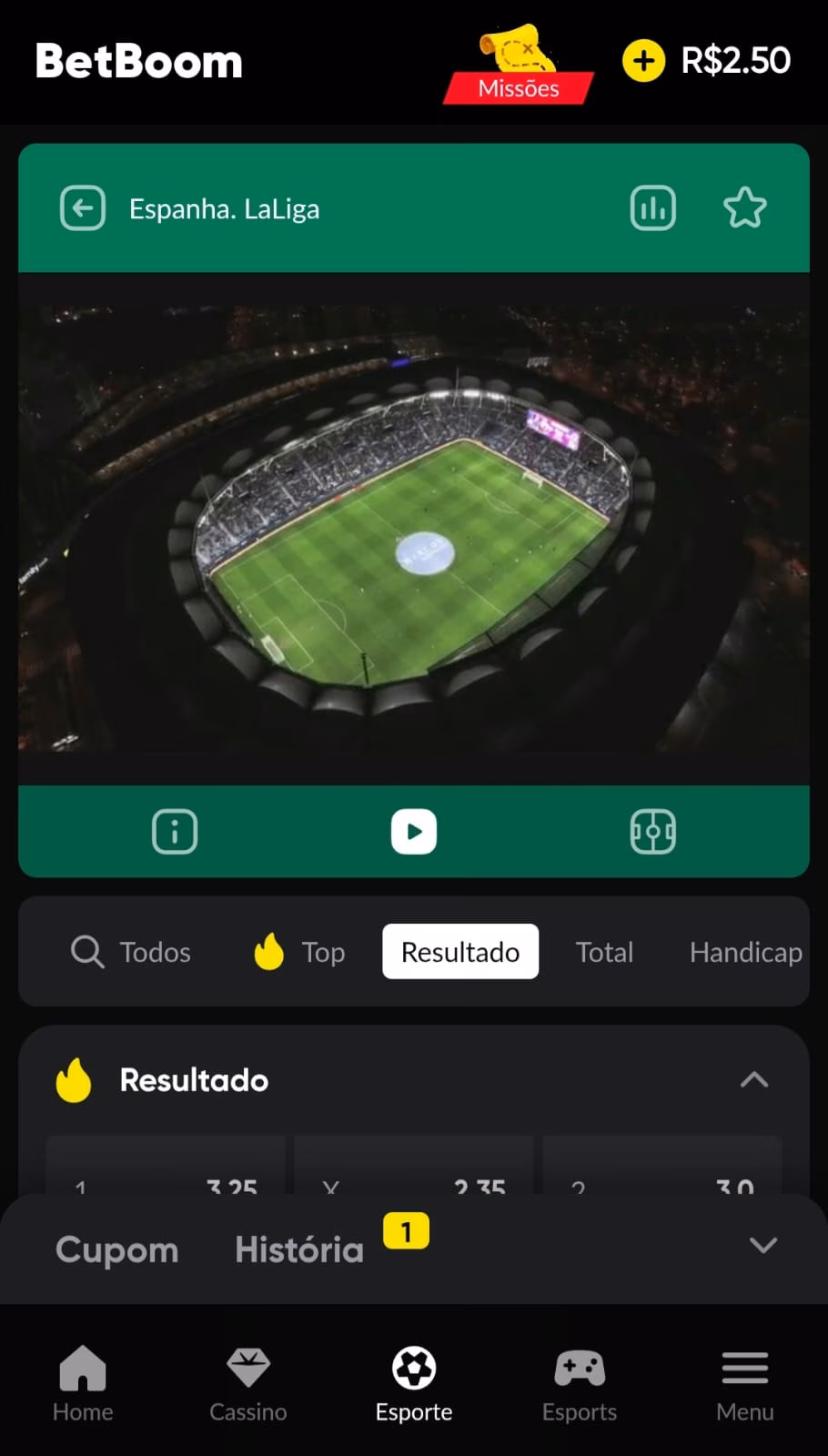 Streaming ao vivo da Betboom com imagem de estádio do jogo Levante x Alaves de La Liga.