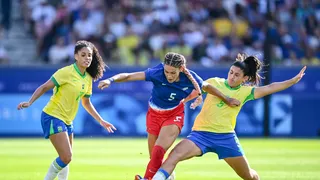 Brasil perde para os Estados Unidos e fica com a prata pela terceira vez no feminino