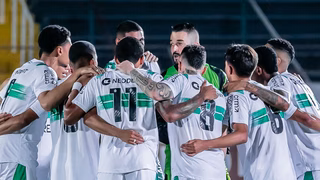 Coritiba anuncia despedida de líder do elenco após três temporadas