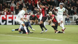 Em jogo que valia G4, Athletico é apático e pouco produz em empate com o Cuiabá