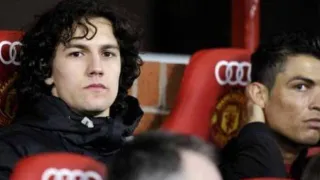 Athletico: ex-Manchester United será responsável por reconstrução na Série B